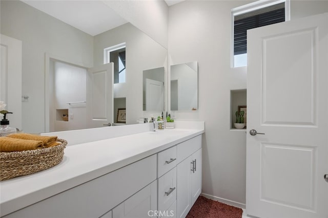 18147 Jupiter Ln, Saugus, CA 91350 - full bath with double vanity and baseboards