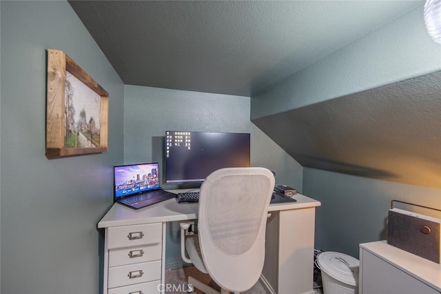 18147 Jupiter Ln, Saugus, CA 91350 - office space featuring a textured ceiling