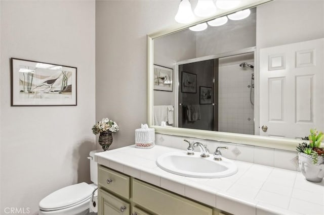 1042 Sleepy Hollow Rd, Paso Robles, CA 93446 - full bath featuring vanity, toilet, and a tile shower