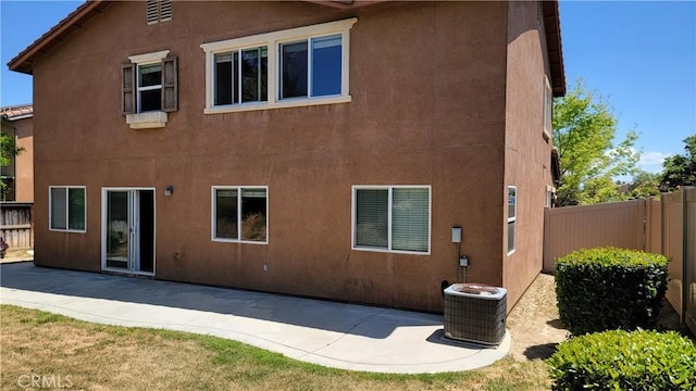 28799 Lavatera Ave, Murrieta, CA 92563 - back of house with a patio, fence, and stucco siding