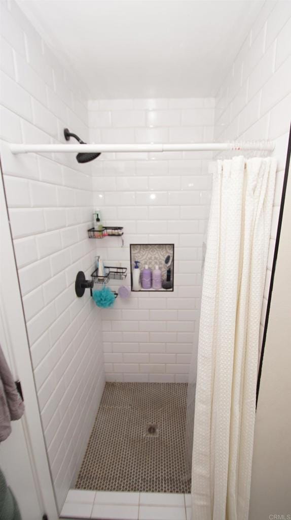 8394 Blue Lake Dr, San Diego, CA 92119 - full bath featuring a stall shower