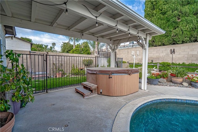 2650 Belburn Pl, Simi Valley, CA 93065 - view of swimming pool featuring a hot tub, a patio, and a fenced backyard