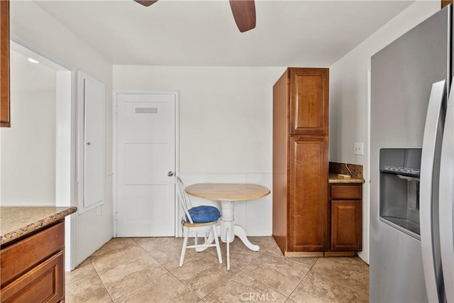 dining area featuring ceiling fan