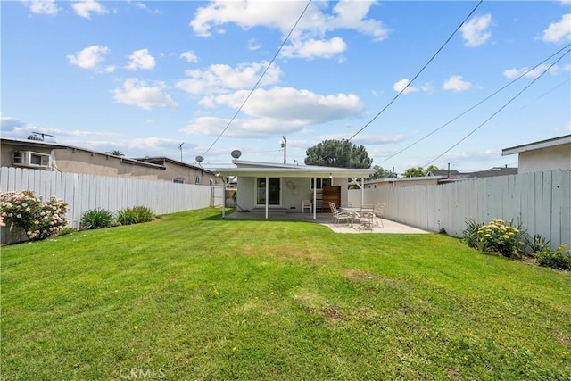 941 N Brand Blvd, San Fernando, CA 91340 - back of house featuring a fenced backyard and a patio