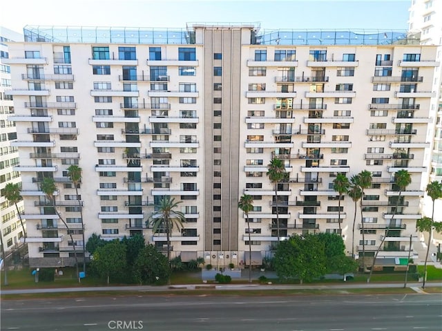 10535 Wilshire Blvd Unit D01, Los Angeles, CA 90024 - view of apartment building / complex