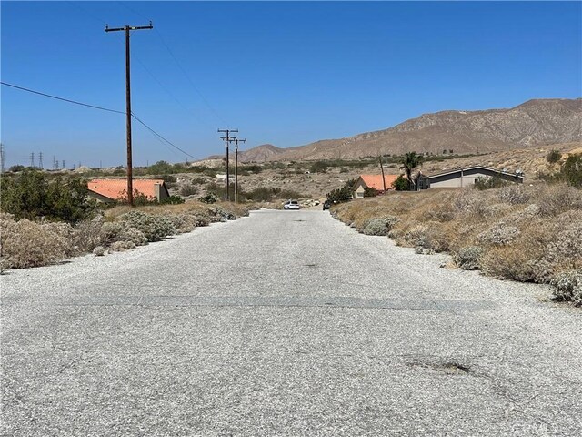 55200 Hatton Pl, Whitewater, CA 92282