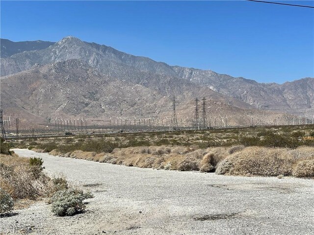 55200 Hatton Pl, Whitewater, CA 92282