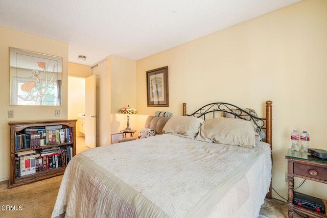 bedroom featuring carpet floors