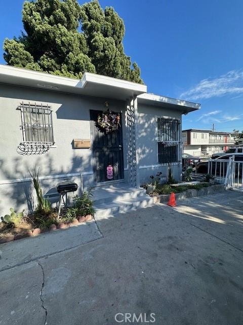 309 E Louise St, Long Beach, CA 90805 - photo 2