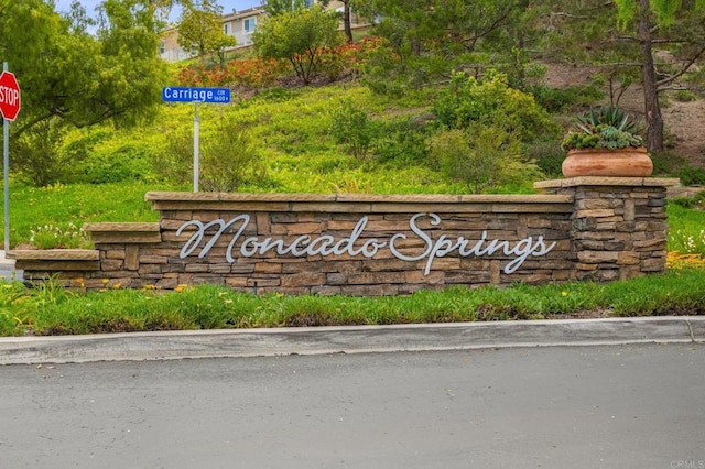 1752 Cottonwood Dr, Vista, CA 92081 - view of community / neighborhood sign