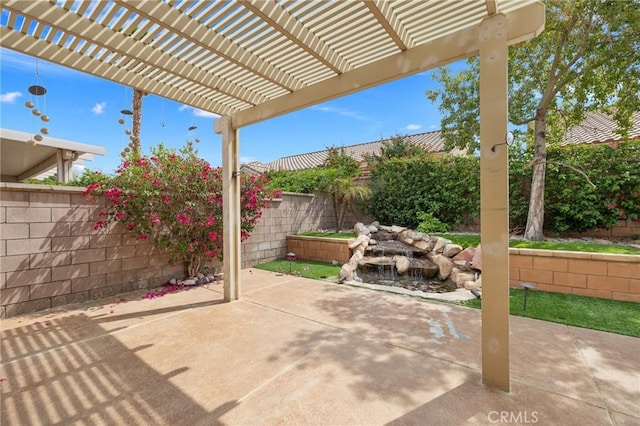 37388 Medjool, Palm Desert, CA 92211 - fenced backyard with a patio area and a pergola