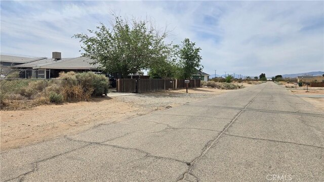 8424 Underwood Ave, California City, CA 93505 - photo 12