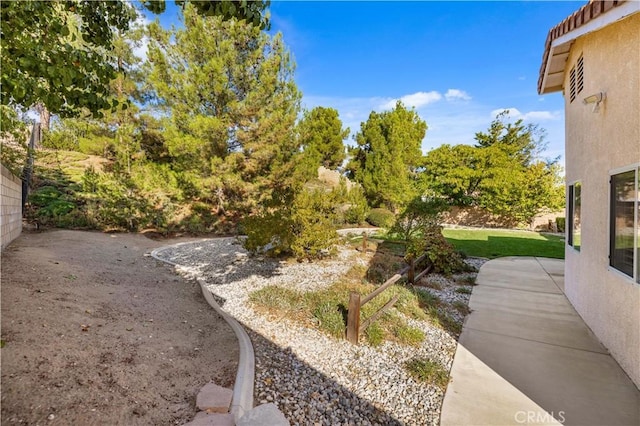 40949 Granite St, Palmdale, CA 93551 - view of yard featuring a patio area
