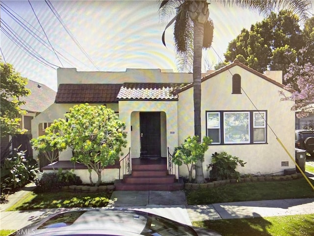 1116 E Appleton St, Long Beach, CA 90802 - mediterranean / spanish-style house with stucco siding