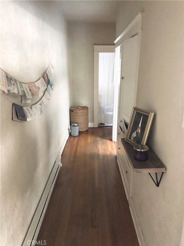 1116 E Appleton St, Long Beach, CA 90802 - hallway with dark wood-type flooring and baseboards