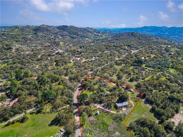 20780 Calle Rocio, Temecula, CA 92590 - aerial view of property's location with a mountain backdrop and property boundaries highlighted
