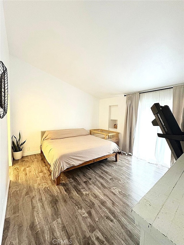 1921 Glenoaks Blvd Unit 196, San Fernando, CA 91340 - bedroom with wood finished floors and baseboards