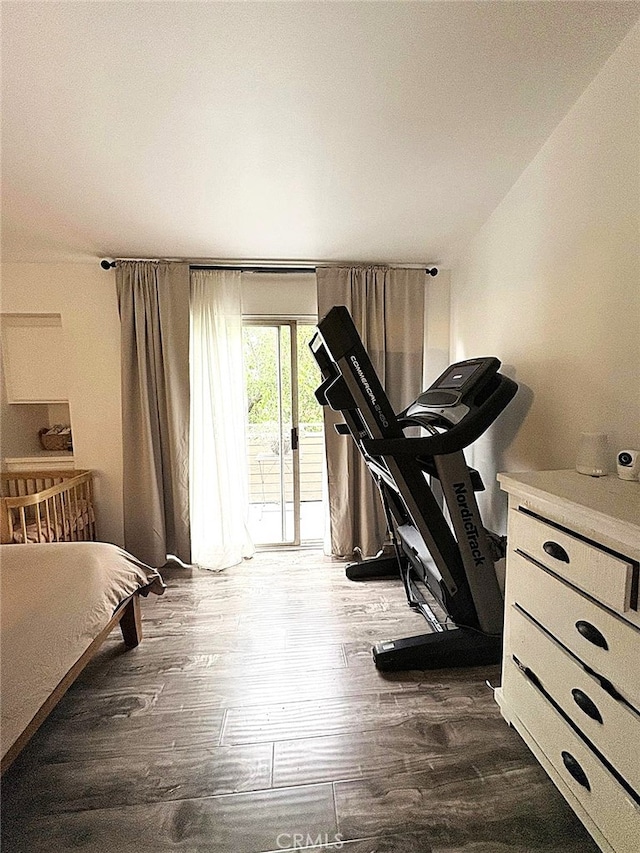 1921 Glenoaks Blvd Unit 196, San Fernando, CA 91340 - exercise room with dark wood-type flooring