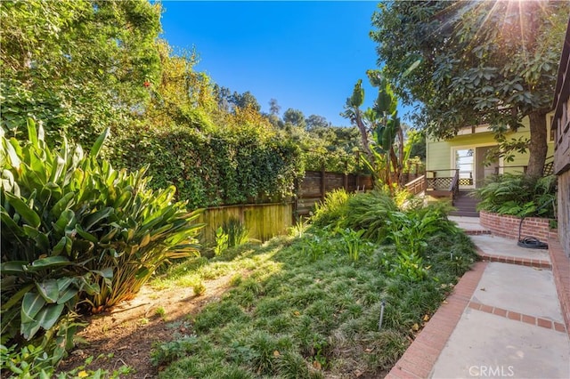 view of yard featuring fence
