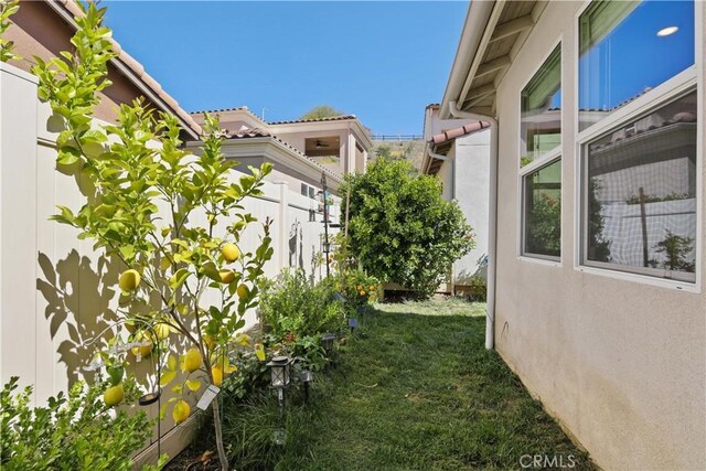 view of yard featuring fence