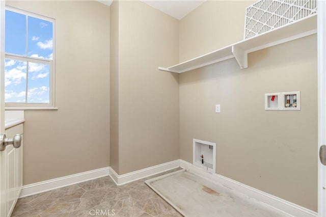44557 Howell Mountain St, Temecula, CA 92592 - laundry room featuring baseboards and washer hookup