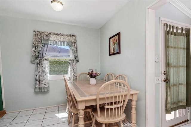 9171 Stanford Ave, Garden Grove, CA 92841 - dining area with baseboards