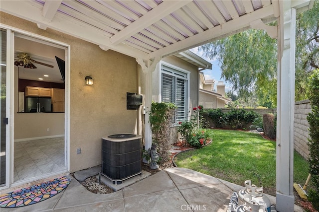 27017 Big Rpds Unit 37, Valencia, CA 91354 - view of patio