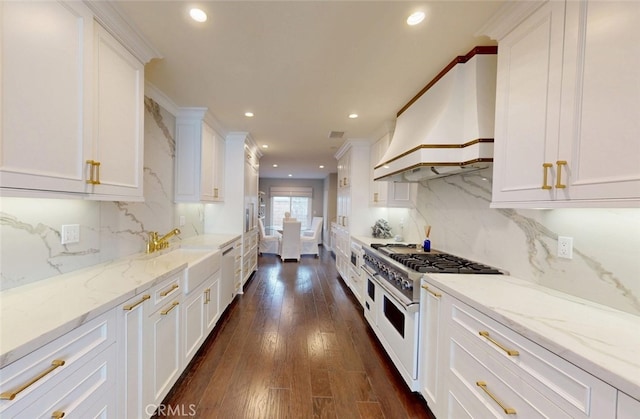 16143 Saint Croix Cir, Huntington Beach, CA 92649 - photo 19