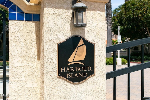 exterior details featuring stucco siding