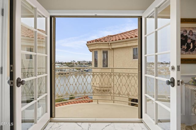 unfurnished sunroom with plenty of natural light