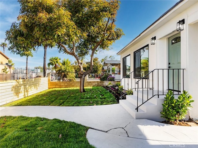view of yard featuring fence