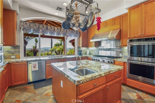 1925 Katie Ct, Fallbrook, CA 92028 - kitchen featuring stainless steel appliances, a sink, exhaust hood, a center island with sink, and recessed lighting