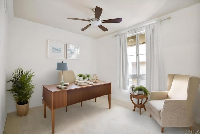 1465 C St Unit 3604, San Diego, CA 92101 - home office with light colored carpet and ceiling fan