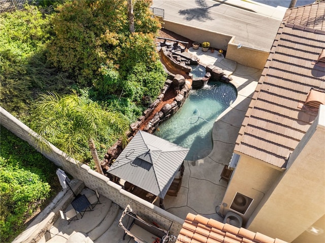4677 Willow Bend Ct, Chino Hills, CA 91709 - view of pool