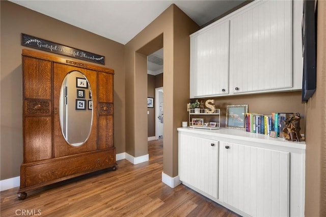 9 Woodlake Dr, Buena Park, CA 90621 - foyer entrance with light wood-type flooring and baseboards