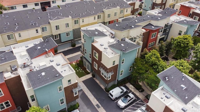 drone / aerial view featuring a residential view