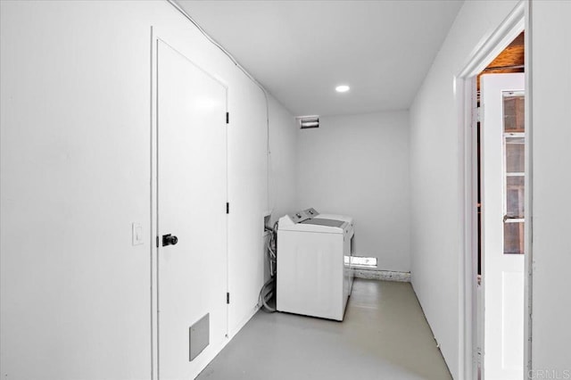 washroom with laundry area, recessed lighting, and washer / dryer