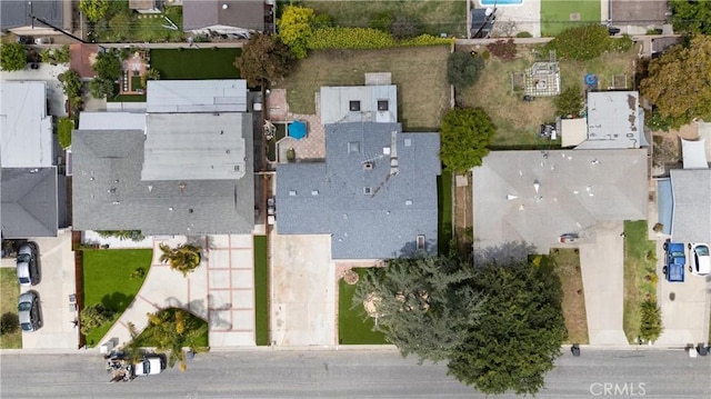 birds eye view of property featuring a residential view