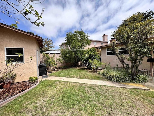 1020 Archer St, San Diego, CA 92109 - view of yard featuring central AC