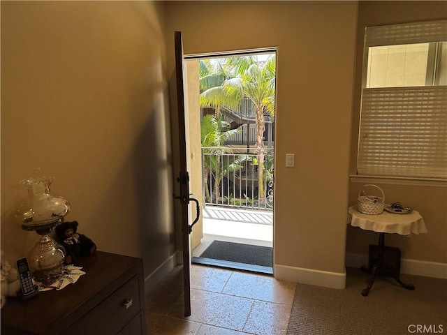 600 Morro Bay Blvd Unit 302, Morro Bay, CA 93442 - entryway featuring baseboards
