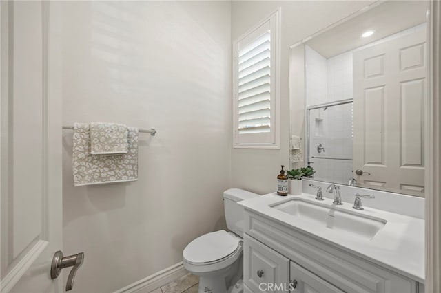 1776 Canyon Oaks Ln, Lake Forest, CA 92610 - full bath with toilet, vanity, tiled shower, and baseboards