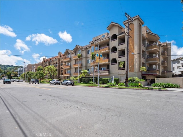 4301 Fulton Ave Unit 303, Sherman Oaks, CA 91423 - view of apartment building / complex