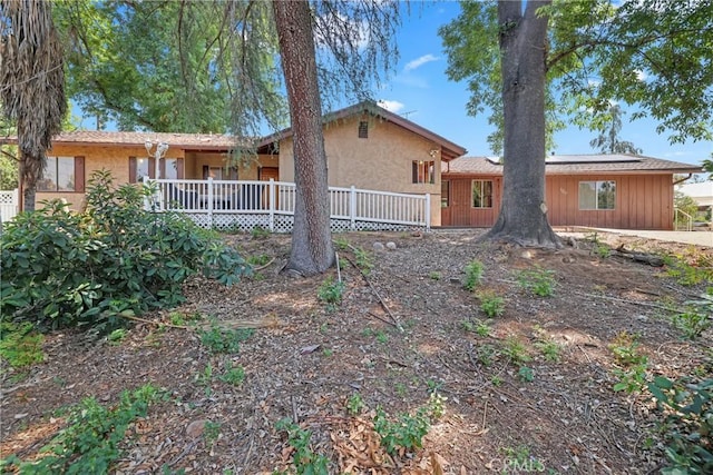 120 Franklin Ave, Redlands, CA 92373 - view of front facade with roof mounted solar panels