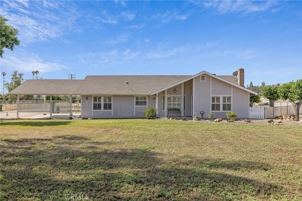 141 W Reid Ave, Porterville, CA 93257 - photo 1