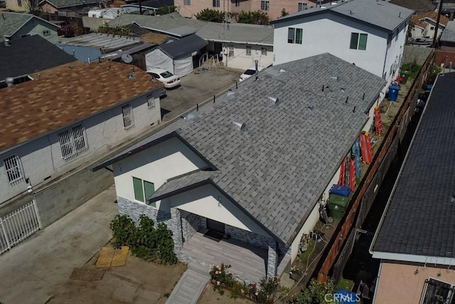 drone / aerial view with a residential view