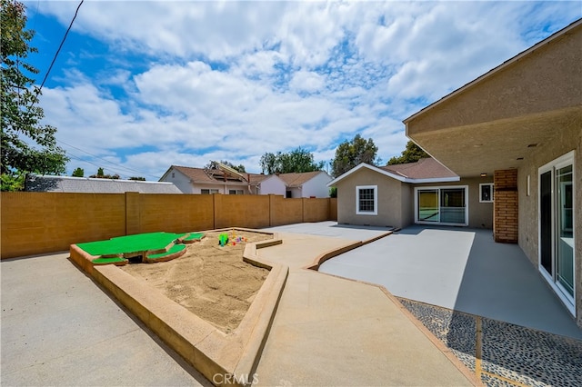 5449 E Fairbrook St, Long Beach, CA 90815 - view of patio / terrace featuring a fenced backyard