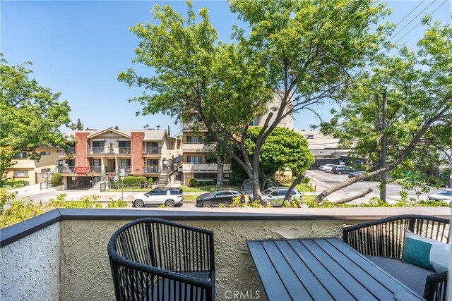 4321 Matilija Ave Unit 9, Sherman Oaks, CA 91423 - view of balcony