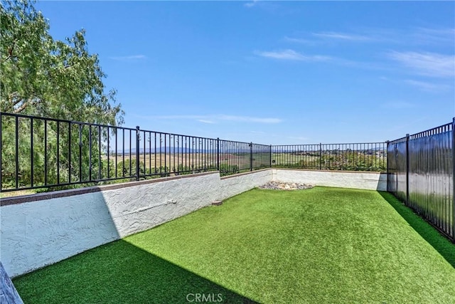 1864 Winterwarm Dr, Fallbrook, CA 92028 - view of yard