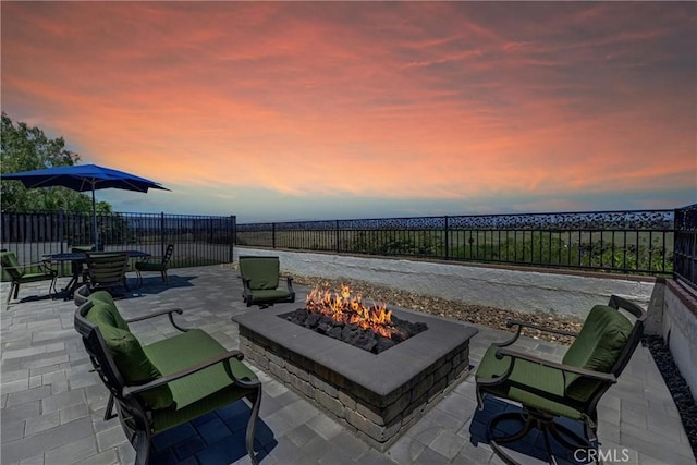 1864 Winterwarm Dr, Fallbrook, CA 92028 - fenced backyard with a fire pit and a patio