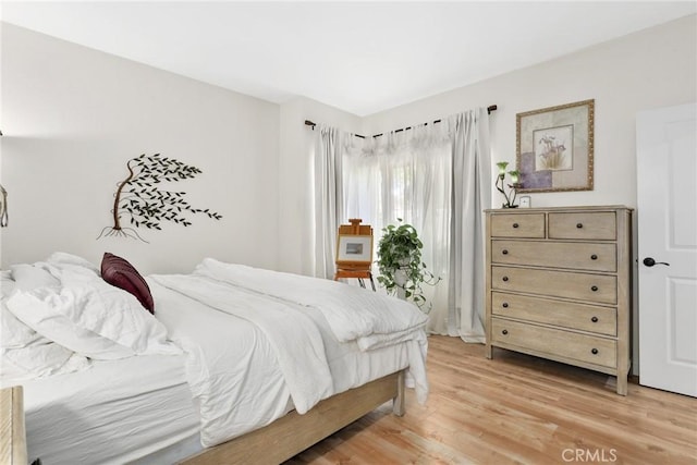 655 Via Colinas, Thousand Oaks, CA 91362 - bedroom with light wood-type flooring